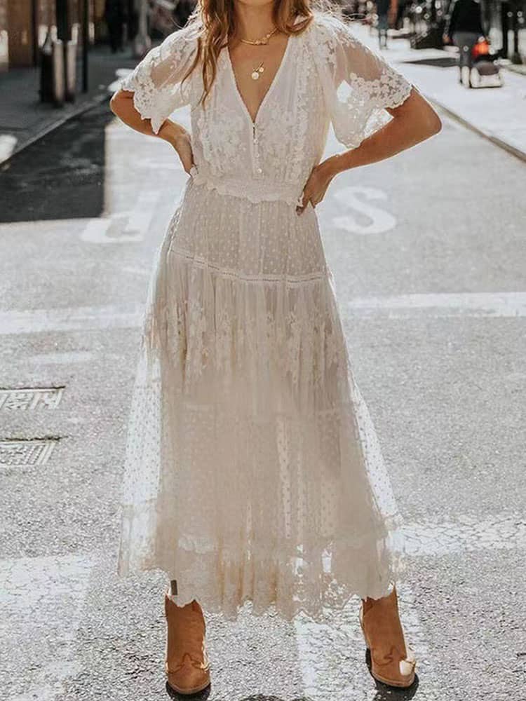 Elegant Lace V-Neck Maxi Dress 